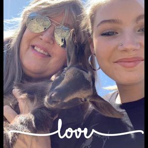 Meet your Posher, Cheryl